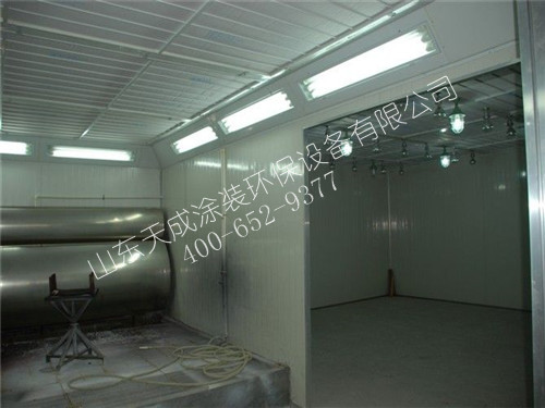 家具噴烤漆房?jī)?nèi)景
